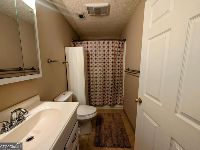 314 Catawba Cir, Ellijay, GA 30540 - full bathroom with a textured ceiling, toilet, vanity, tile patterned floors, and a shower with shower curtain