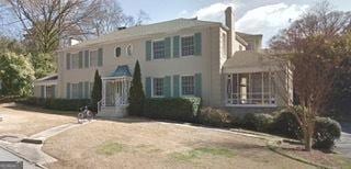 129 W Bolling Rd NE, Atlanta, GA 30305 - view of front of house