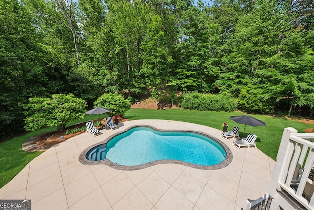 2195 Hickory Hill Rd, Alpharetta, GA 30004 - outdoor pool with a patio area and a lawn