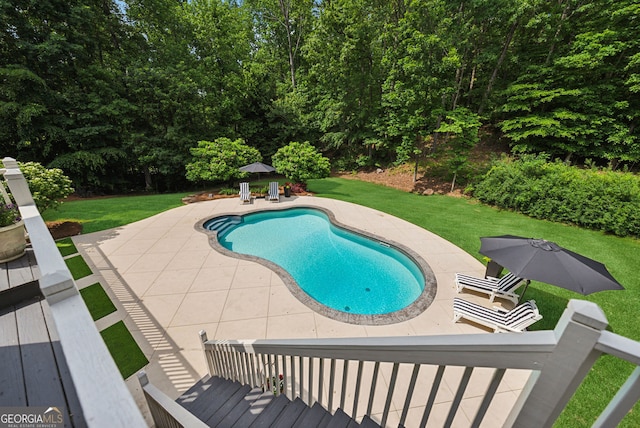 2195 Hickory Hill Rd, Alpharetta, GA 30004 - swimming pool featuring a yard and a patio area