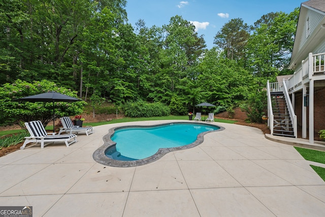 2195 Hickory Hill Rd, Alpharetta, GA 30004 - swimming pool featuring a patio area and stairs
