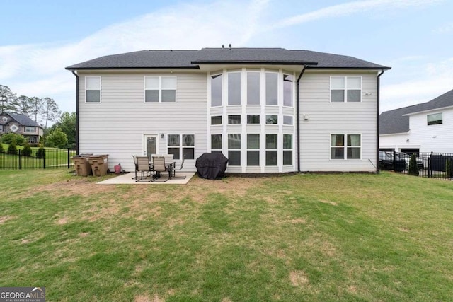 6840 Canyon Creek Way, Cumming, GA 30028 - rear view of property featuring a patio and a fenced backyard