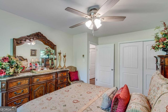bedroom featuring a closet and ceiling fan