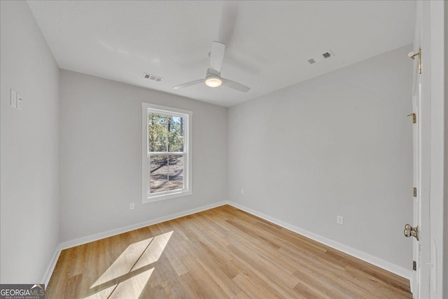 1186 Snow Hill Rd, Cadwell, GA 31009 - unfurnished room with light wood-style flooring, ceiling fan, and baseboards