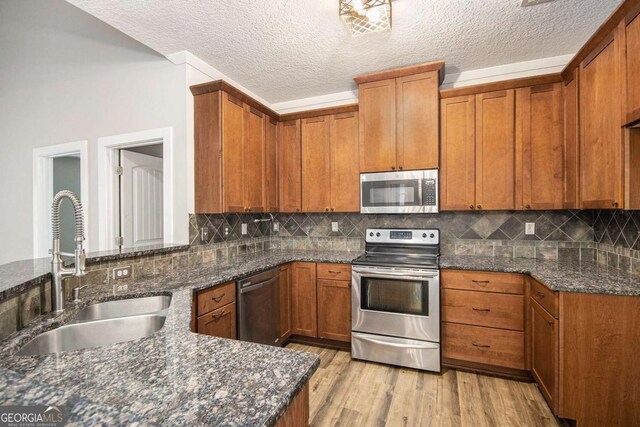 108 Deer Creek Run, Moreland, GA 30259