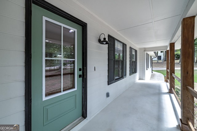 view of covered porch