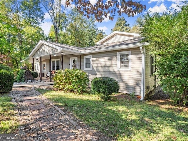 665 Mcclain Mountain Rd, Jasper, GA 30143 - view of front of property featuring a porch and a front lawn