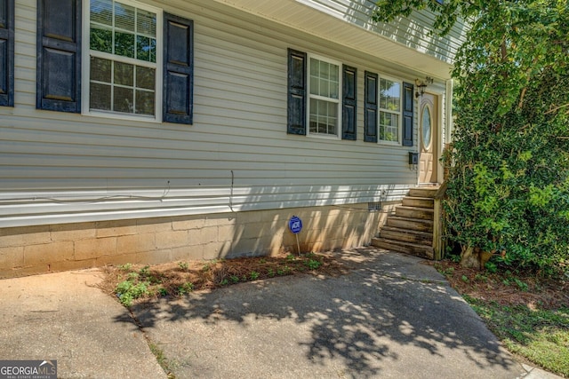 302 Atlanta Ave SE, Atlanta, GA 30315 - view of side of home featuring crawl space