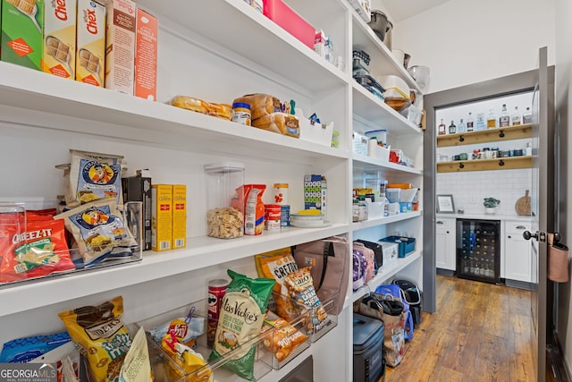 47 Wicklow Ct, Hoschton, GA 30548 - storage area with beverage cooler