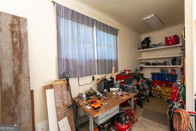 1701 City Blvd, Waycross, GA 31501 - office area featuring crown molding and a workshop area
