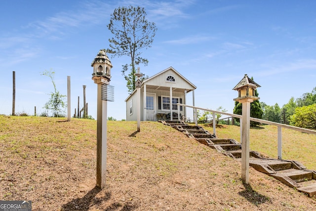 14 Winter Ln, Newnan, GA 30265 - view of front of home featuring a front lawn