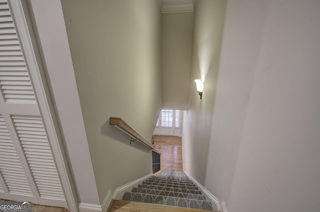 5492 Glenridge Dr Unit 536, Atlanta, GA 30342 - staircase with ornamental molding and baseboards