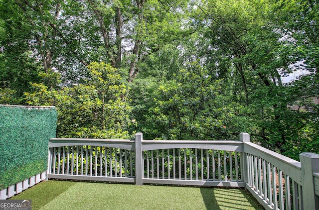 5492 Glenridge Dr Unit 536, Atlanta, GA 30342 - view of wooden deck
