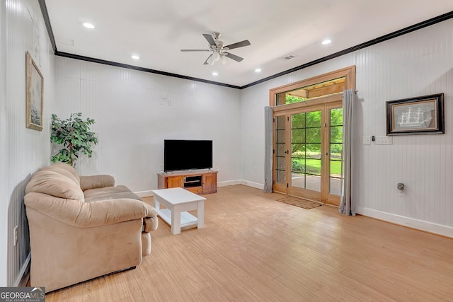 346 Rest Haven Rd, Thomaston, GA 30286 - living room with ornamental molding, baseboards, a ceiling fan, light wood finished floors, and recessed lighting