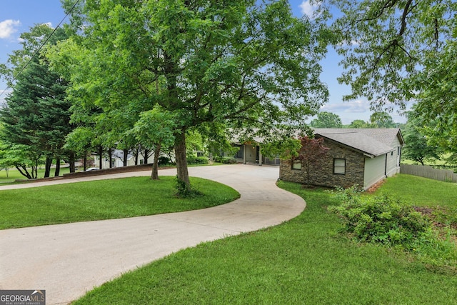 2055 Cactus Ln, Cumming, GA 30040 - view of home's community with curved driveway