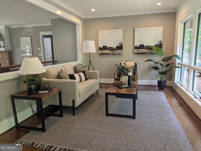 921 Oak Dr, Woodstock, GA 30189 - living room with wood finished floors, baseboards, crown molding, and recessed lighting