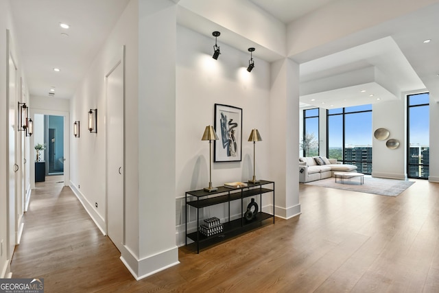3107 Peachtree Rd NE Unit 2003Aka Ph3, Atlanta, GA 30305 - hall featuring wood finished floors, baseboards, and recessed lighting