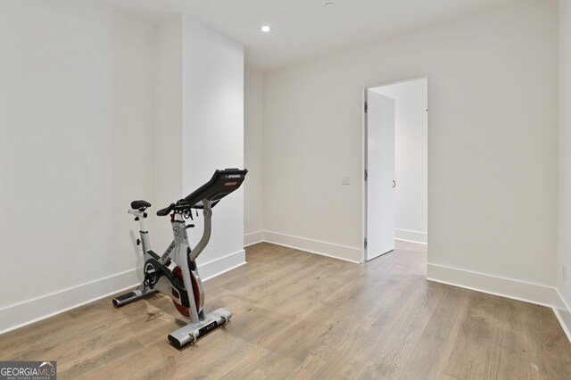 3107 Peachtree Rd NE Unit 2003Aka Ph3, Atlanta, GA 30305 - workout area with baseboards, wood finished floors, and recessed lighting