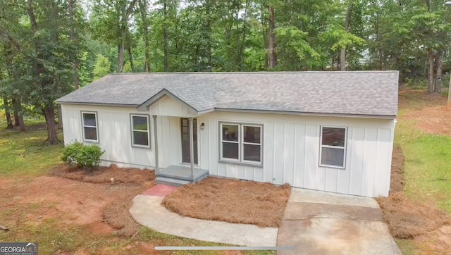 330 Stonehenge Way, Athens, GA 30606 - ranch-style home featuring a shingled roof and board and batten siding