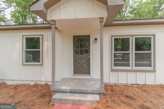 330 Stonehenge Way, Athens, GA 30606 - entrance to property with board and batten siding