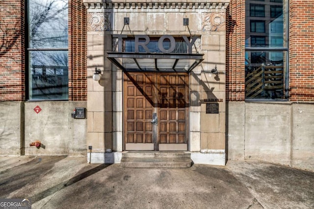 650 Glen Iris Dr NE Unit 27, Atlanta, GA 30308 - entrance to property with brick siding