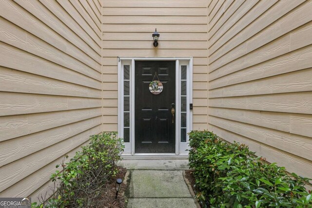 7077 Biltmore Trce, Lithonia, GA 30058 - property entrance