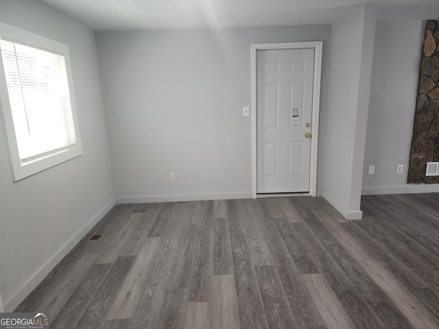 2615 Old S Ct, Jonesboro, GA 30236 - empty room featuring wood finished floors and baseboards