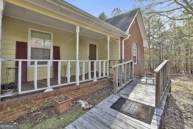 140 Shoal Creek Rd, Griffin, GA 30223 - view of side of home with covered porch and brick siding