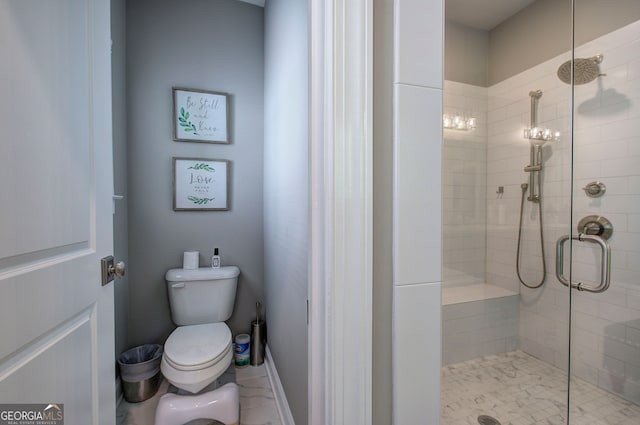2657 Cedar Pine Way, Atlanta, GA 30360 - bathroom featuring a stall shower and toilet