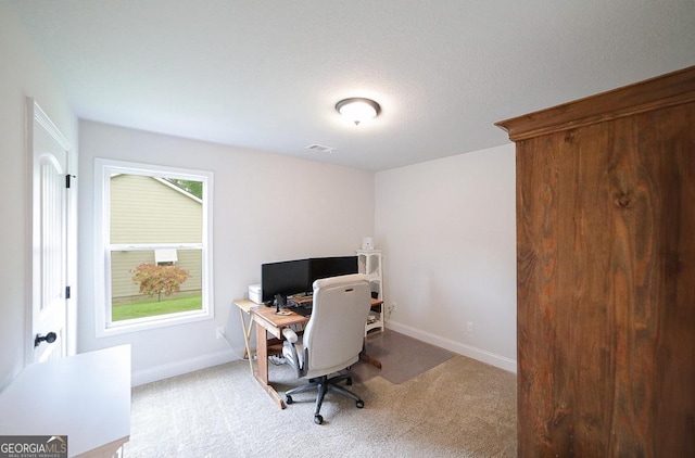 170 Kinsley Way, Statham, GA 30666 - carpeted office space with baseboards