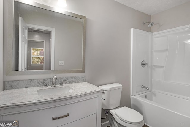 2894 Cushing Ct, Jonesboro, GA 30236 - bathroom with toilet, vanity, and  shower combination