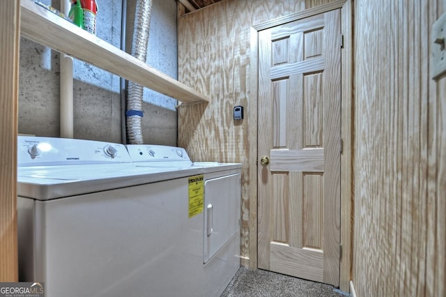 294 Oakwood Trl, Mineral Bluff, GA 30559 - laundry room featuring washer and clothes dryer