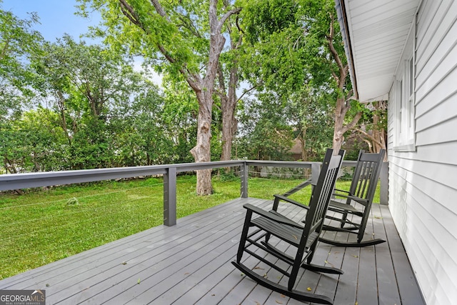 107 S Mulberry St, Statesboro, GA 30458 - wooden deck with a yard