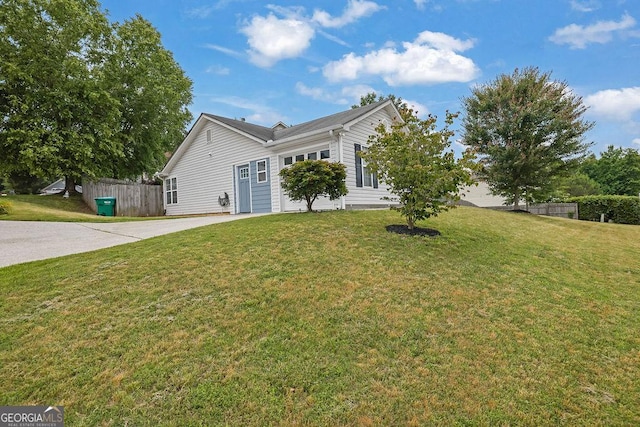 507 Hillcrest Cross Rd, Canton, GA 30115 - view of front of property featuring driveway