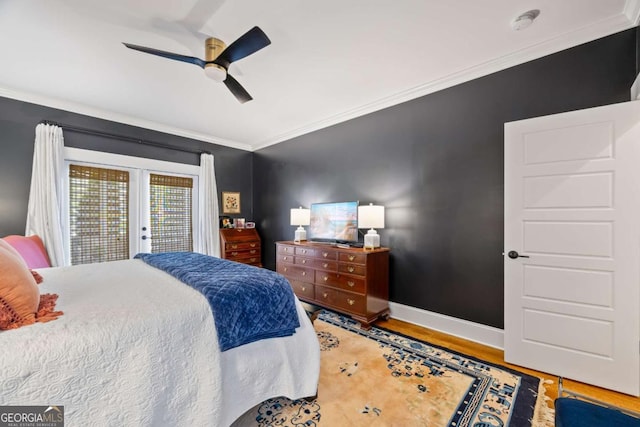 555 Red Bluff Dr, Athens, GA 30607 - bedroom with crown molding, wood finished floors, access to outside, and a ceiling fan