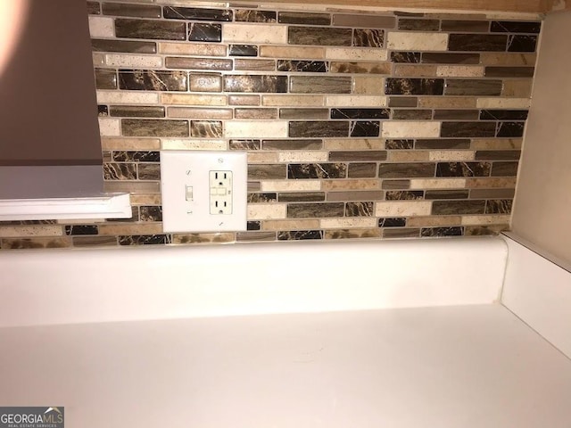 18101 Waldrop Cv, Decatur, GA 30034 - kitchen view