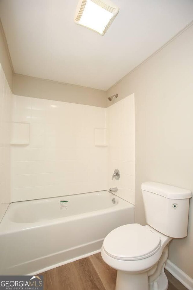 272 Old Sudie Rd, Hiram, GA 30141 - full bath with wood finished floors and bathing tub / shower combination