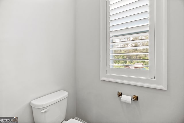 229 Widener Way, Peachtree City, GA 30269 - half bathroom with toilet