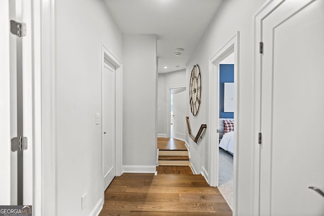 229 Widener Way, Peachtree City, GA 30269 - corridor featuring dark wood-type flooring, baseboards, and recessed lighting