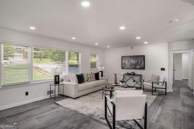 681 Fielding Ln SW, Atlanta, GA 30311 - living room with recessed lighting and baseboards
