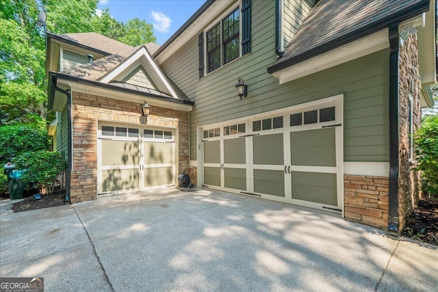 1323 Frey Lake Ct NW, Kennesaw, GA 30144 - garage featuring concrete driveway