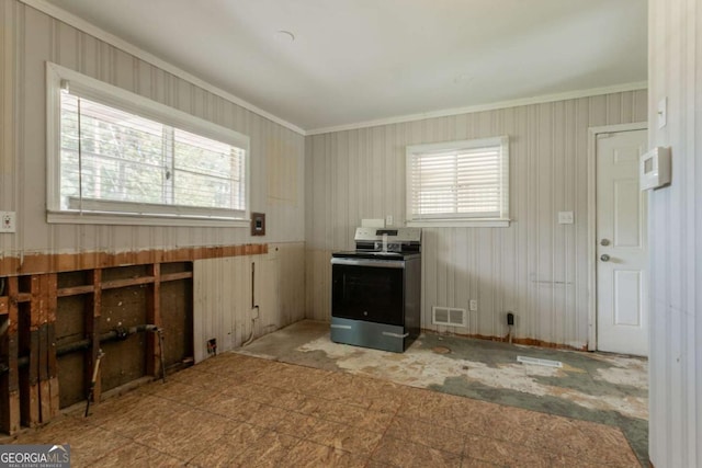 2311 Cherry Blossom Dr SW, Atlanta, GA 30331 - interior space with plenty of natural light and crown molding