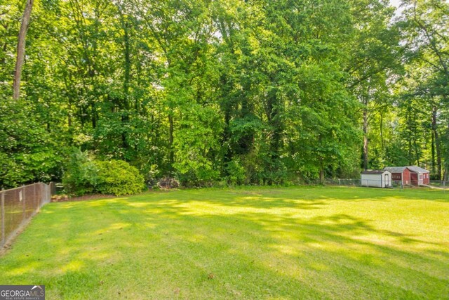 2311 Cherry Blossom Dr SW, Atlanta, GA 30331 - view of yard