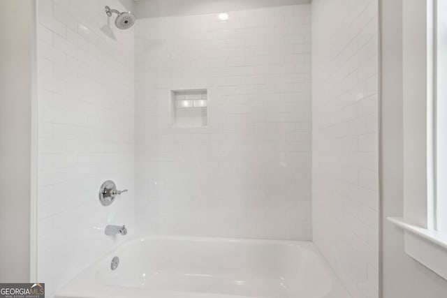 1158 Welch St SW, Atlanta, GA 30310 - bathroom featuring washtub / shower combination