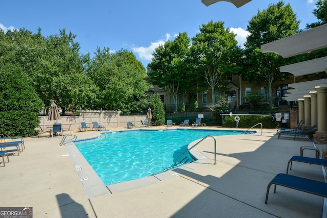 661 Lockton Pl # 9, Sandy Springs, GA 30342 - community pool with a patio