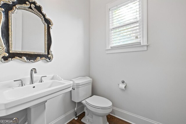 576 Cliftwood Ct, Sandy Springs, GA 30328 - bathroom featuring toilet and wood finished floors