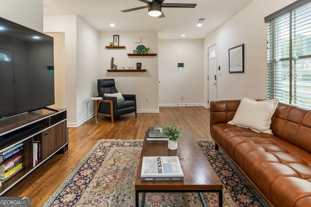 429 Deckner Ave SW, Atlanta, GA 30310 - living area featuring a ceiling fan, wood finished floors, baseboards, and recessed lighting