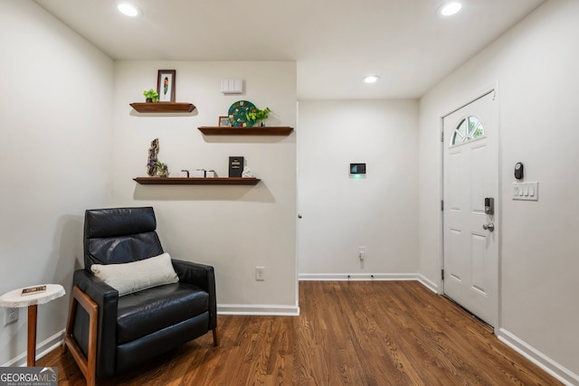 429 Deckner Ave SW, Atlanta, GA 30310 - living area featuring wood finished floors, baseboards, and recessed lighting