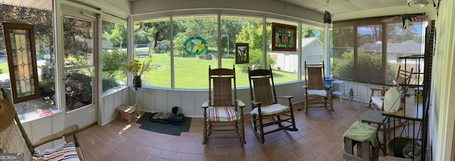 2334 Connally Dr, East Point, GA 30344 - sunroom / solarium with healthy amount of natural light