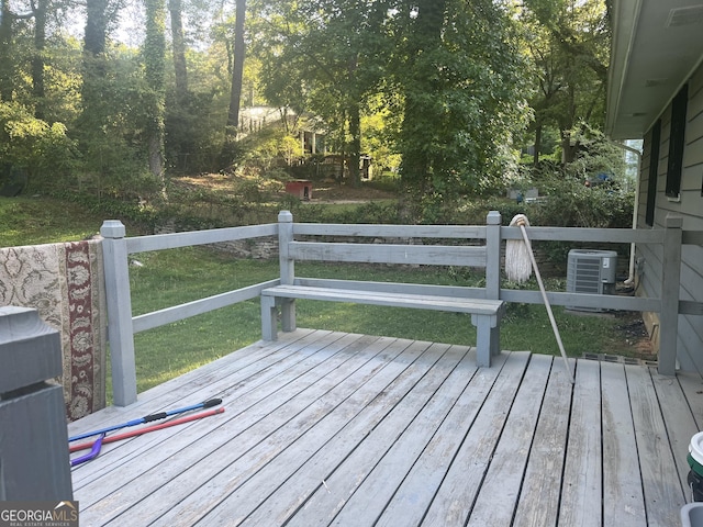 2530 Old Colony Rd, East Point, GA 30344 - deck with a lawn